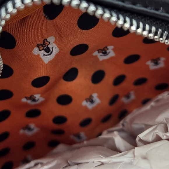 Loungefly Disney Ghost Minnie Mouse Glow in the Dark Backpack - Picture 8 of 11